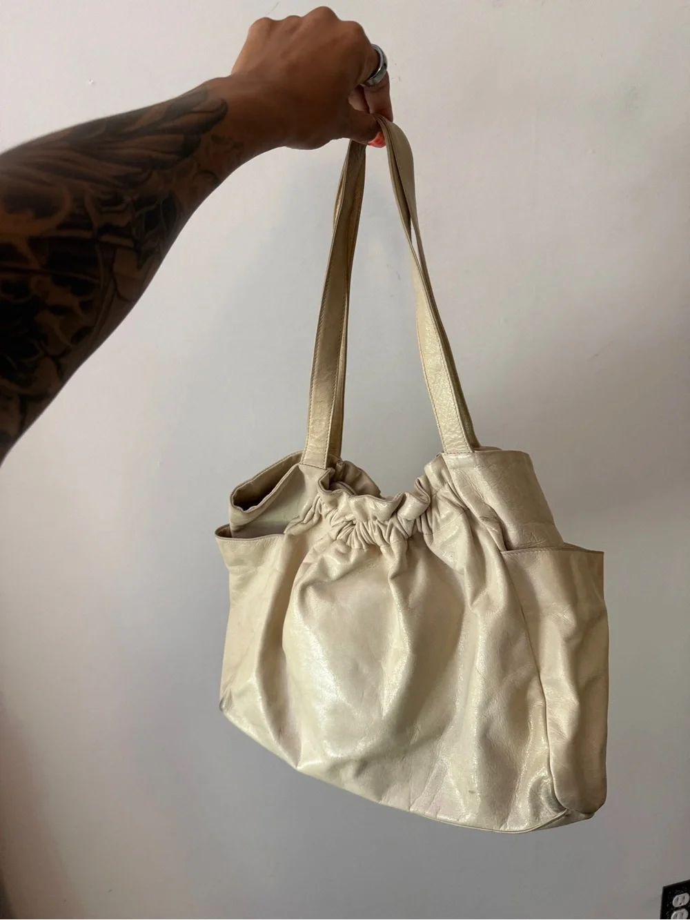 HOBO Cream Gathered Leather Shoulder Tote
